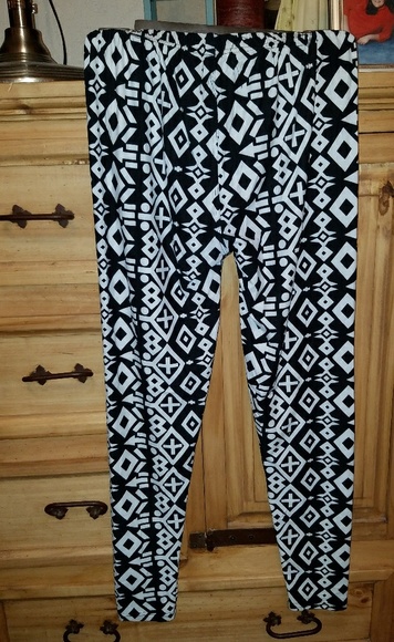 G geometric design lightweight crop pants - Picture 1 of 3
